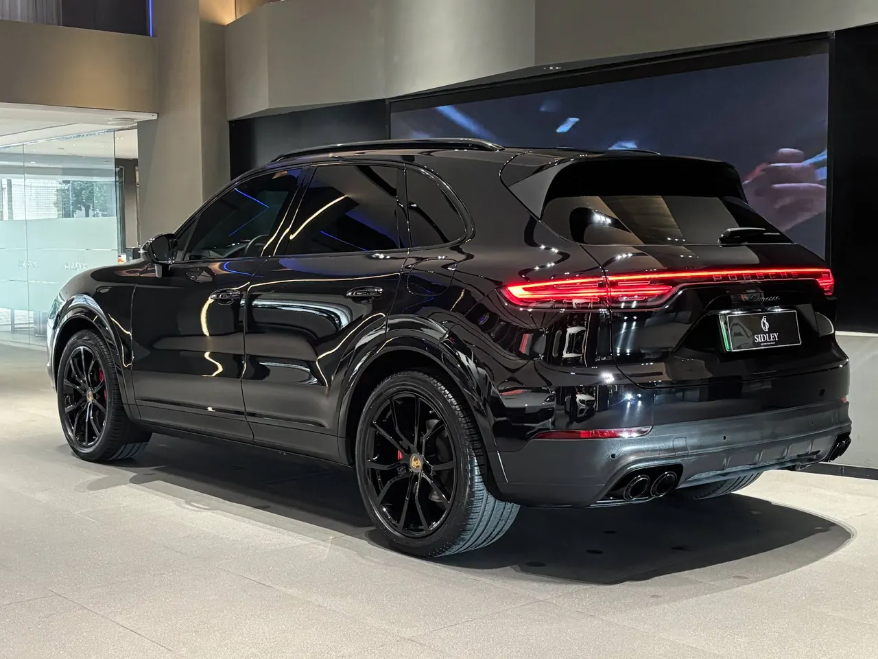 Porsche Cayenne New Energy (Imported) 2021 Cayenne Oil and Electric Hybrid 2.0T Automatic Gear 4