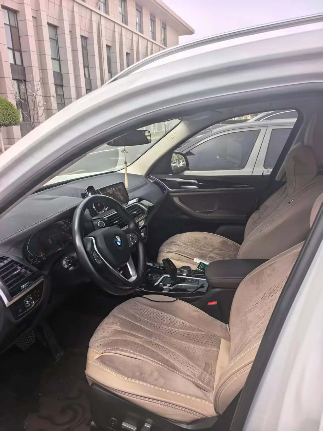 BMW 2020 X3 xDrive25i 2.0T M sports suit automatic gear 3