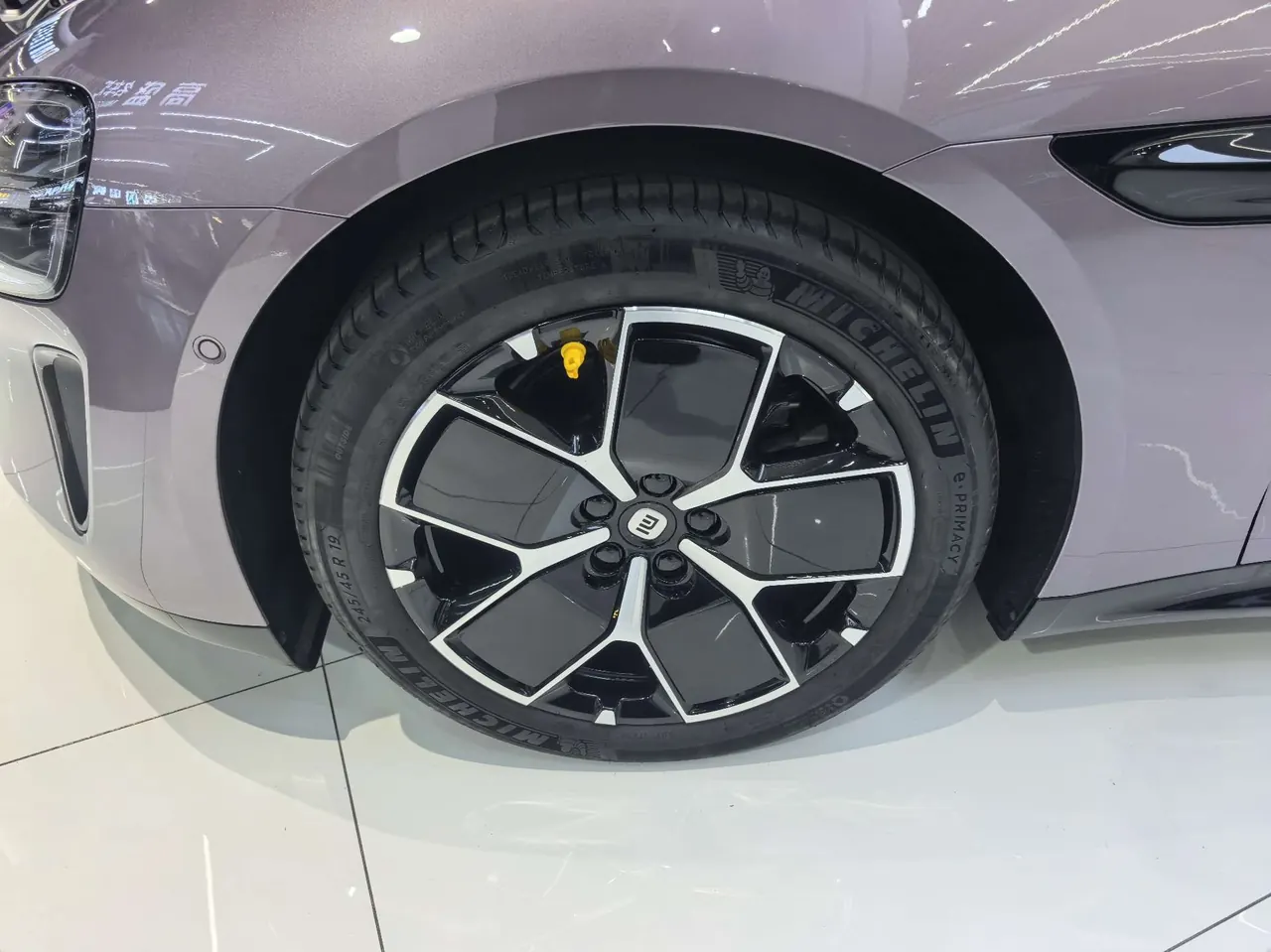 MI 2024 SU 7 830km Rear Drive Ultra Long Endurance High-end Smart Drive Pro Edition Automatic Gear 5