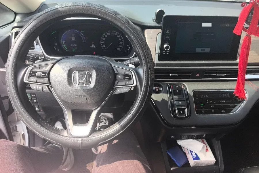 Honda 2024 Odyssey Hybrid 2.0 Stepless Sharp and Leading Edition Automatic Gear 11