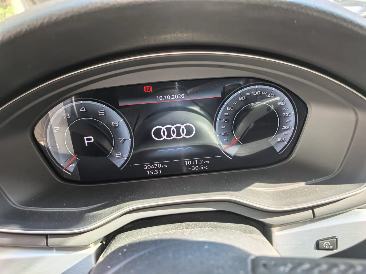 Audi 2020 A4L 2.0TFSI 40TFSI Fashion Dynamic Automatic 5