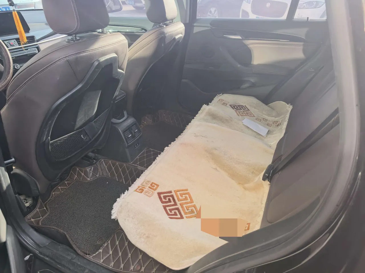 BMW 2020 X1 sDrive20Li 1.5T exclusive automatic gear 5