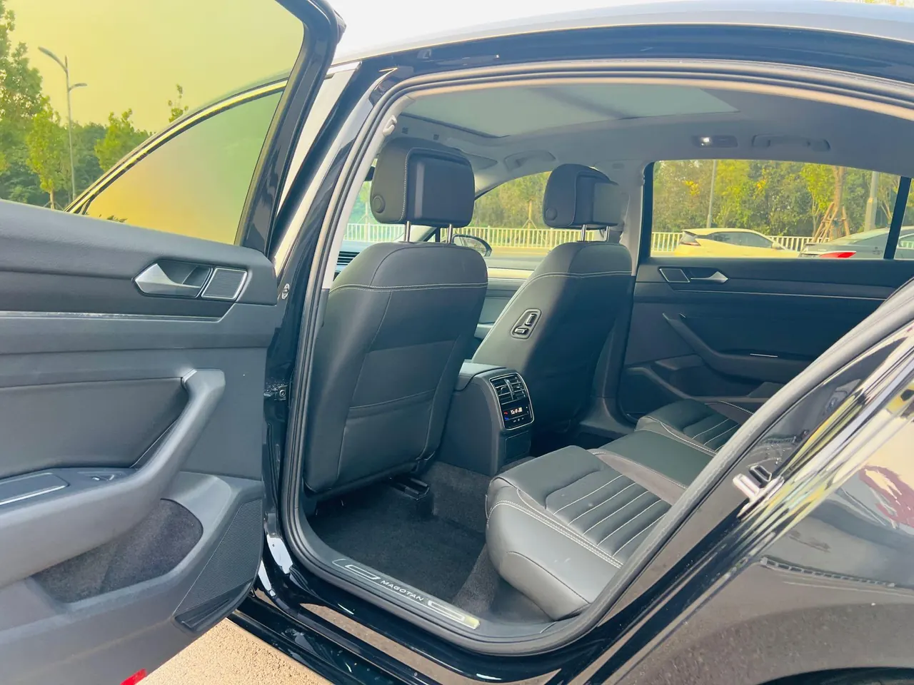 Volkswagen 2020 Magotan 2.0TSI 330TSI Leading Automatic 8