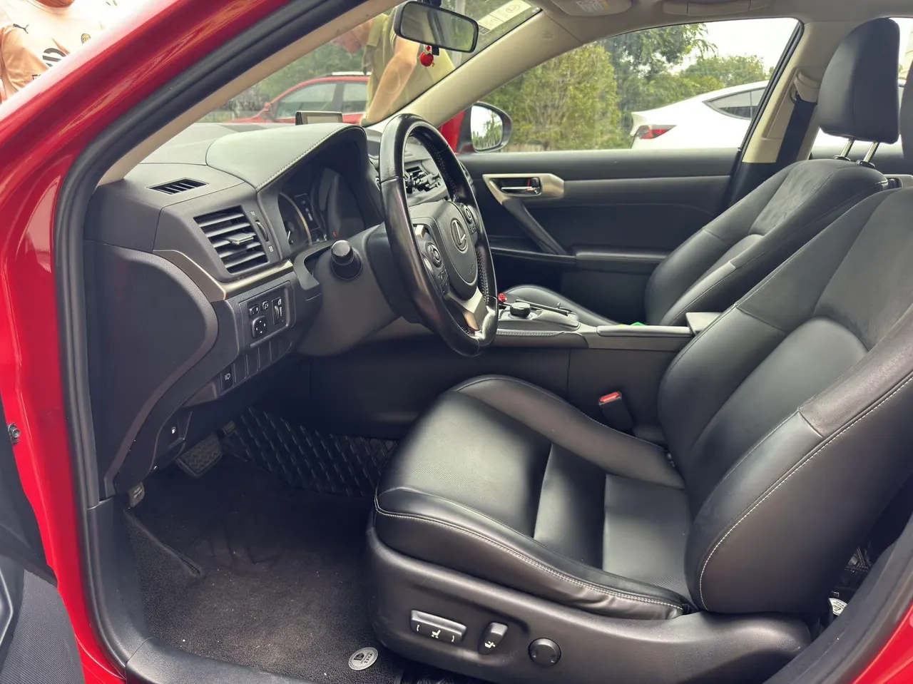 Lexus CT (Imported) 2020 CT200h 1.8 Stepless Comfort Edition Automatic Gear 2