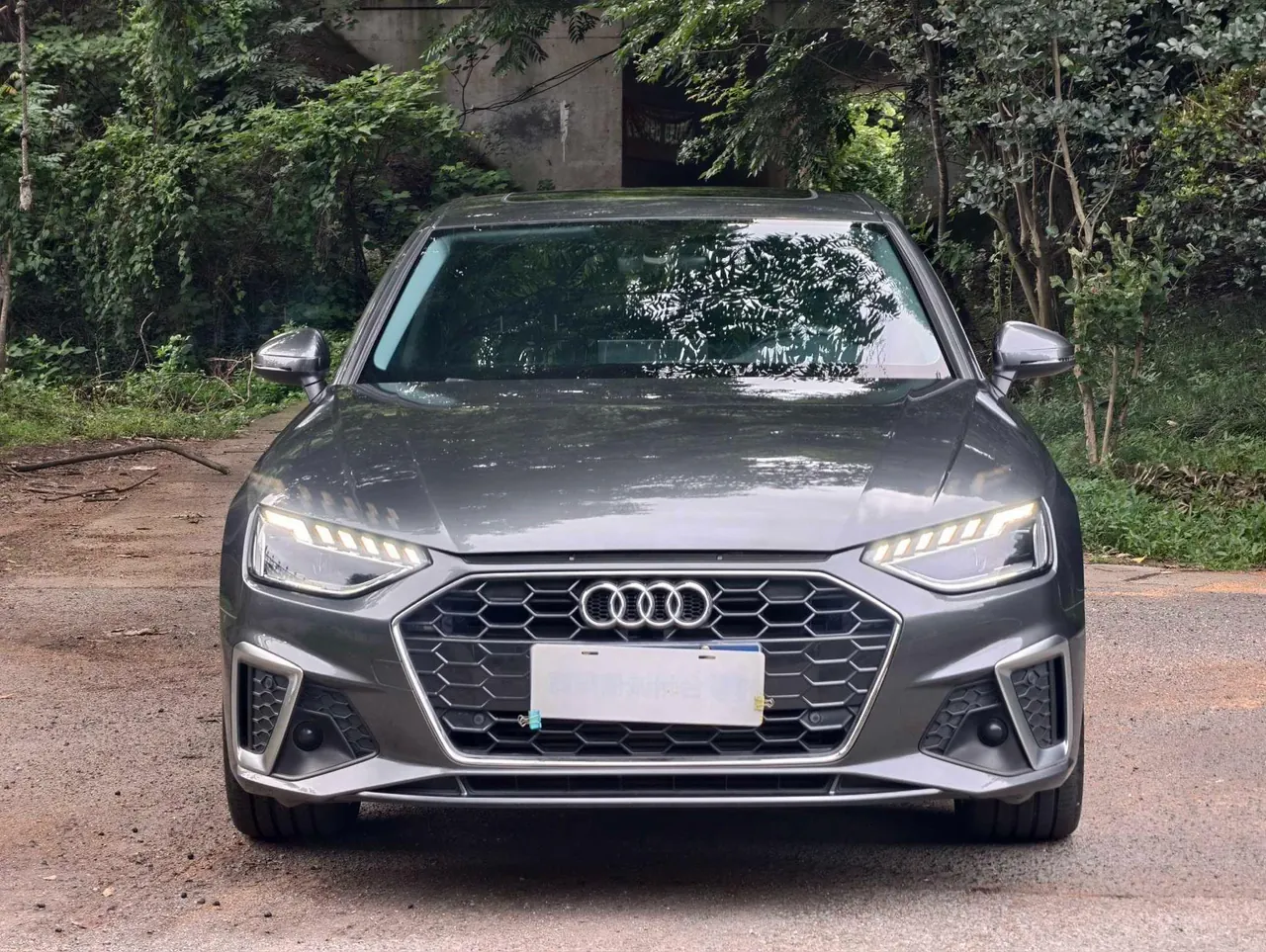 Audi 2020 A4L 2.0TFSI 40TFSI Deluxe Dynamic Automatic 2