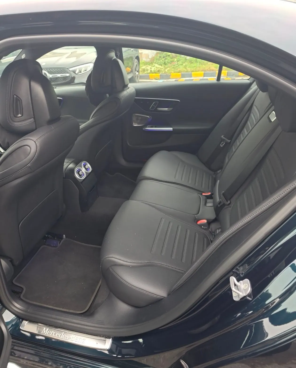 Mercedes Benz Class C 2026 C 260 L 48V 2.0T Sports Edition Automatic Gear 2