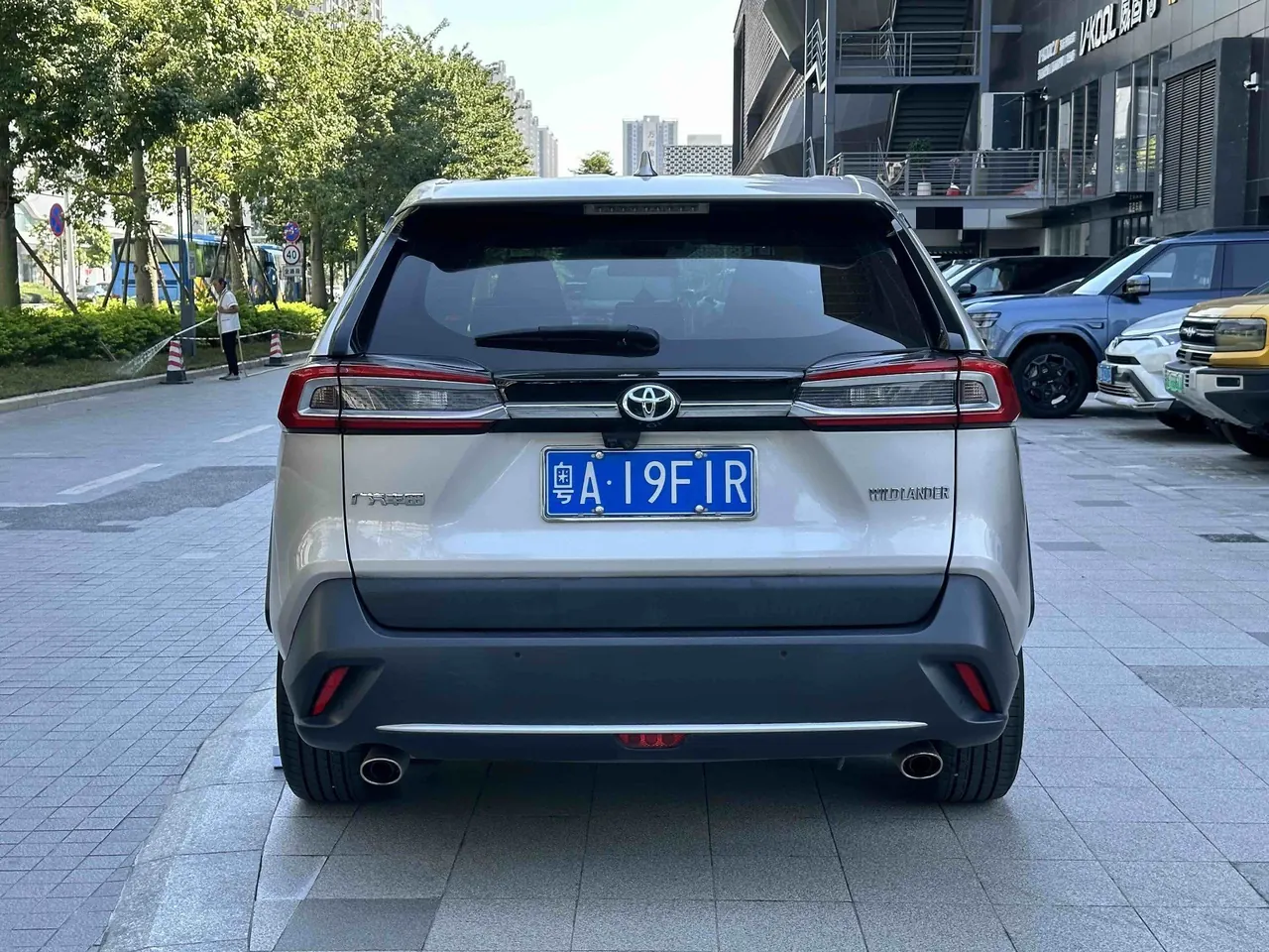 Toyota 2022 Willanda 2.0 Stepless Two-Drive Luxury PLUS Edition Automatic Gear 3