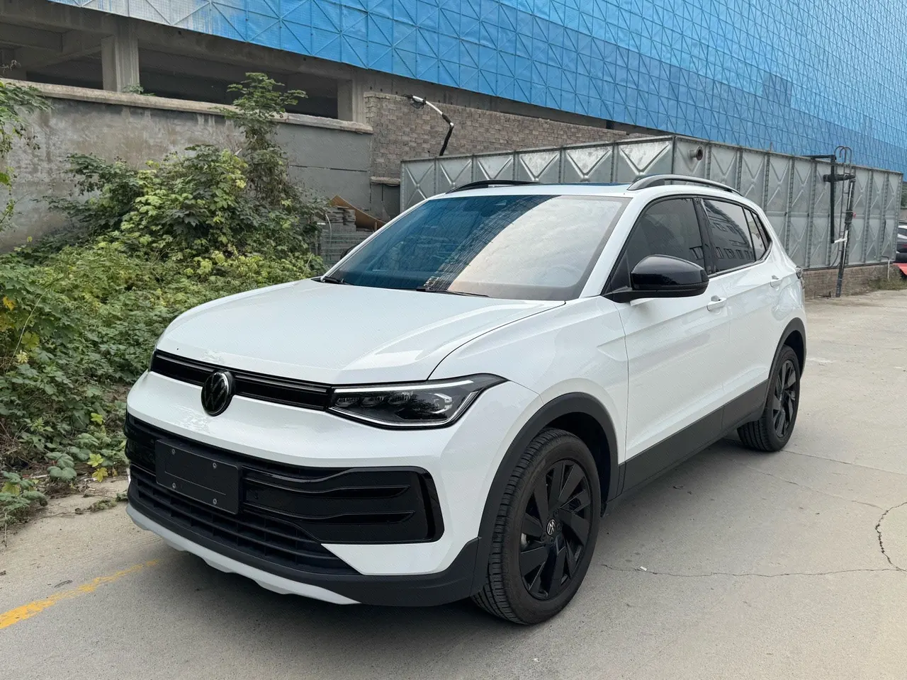 Открыть галерею: Volkswagen 2026 Tuyue Xinrui 1.5TSI 300TSI Sharp Enjoy Edition Automatic Gear