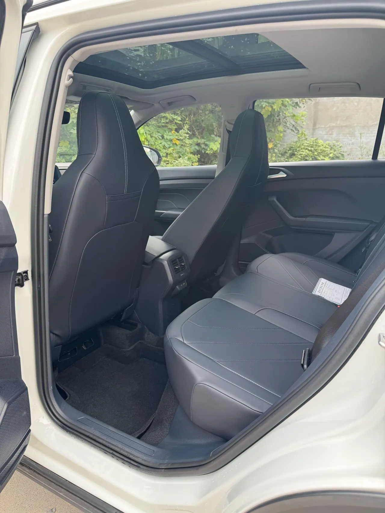 Volkswagen 2026 Tuyue Xinrui 1.5TSI 300TSI Sharp Enjoy Edition Automatic Gear 5