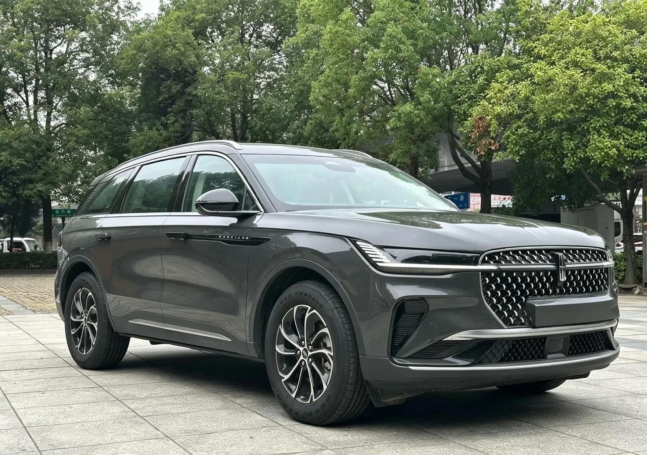 Lincoln 2026 Navigator 2.0T Two-Drive Sailing Edition Automatic Gear 5