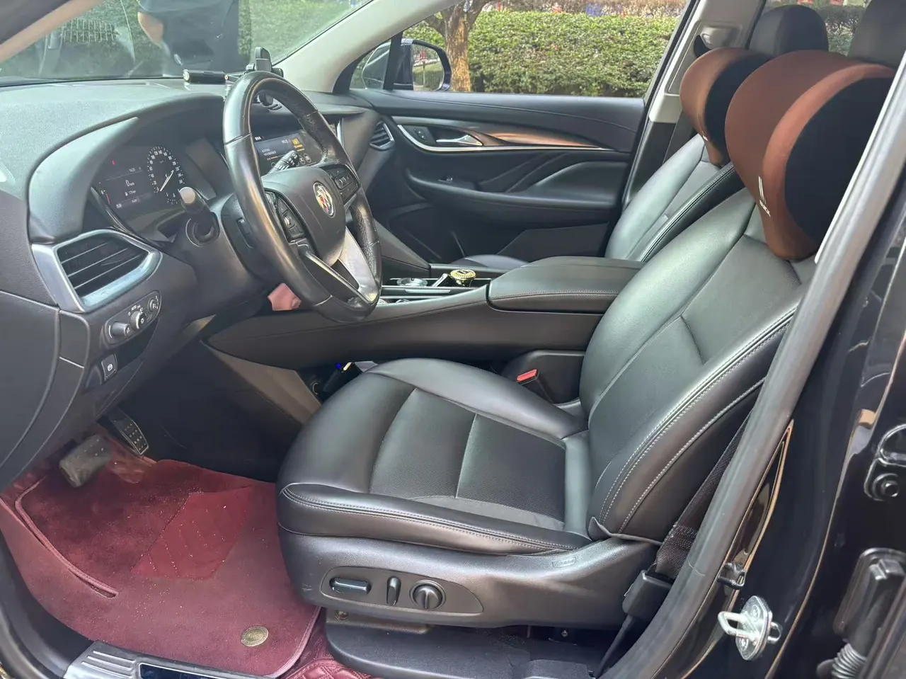 Buick 2020 Angke Flag 2.0T 28T Two-Drive Luxury Automatic Gear 3