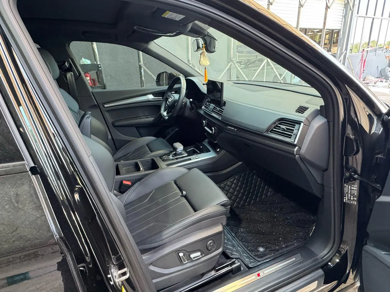Audi 2026 Q5L 2.0TFSI 40TFSI 45th Anniversary Collection Edition Quattro Deluxe Dynamic Automatic 8