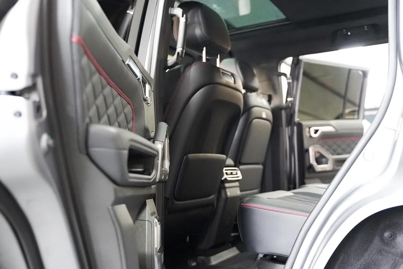 Jetour 2026 Traveler C- DM 1.5T 211km XWD Conquest Automatic 11