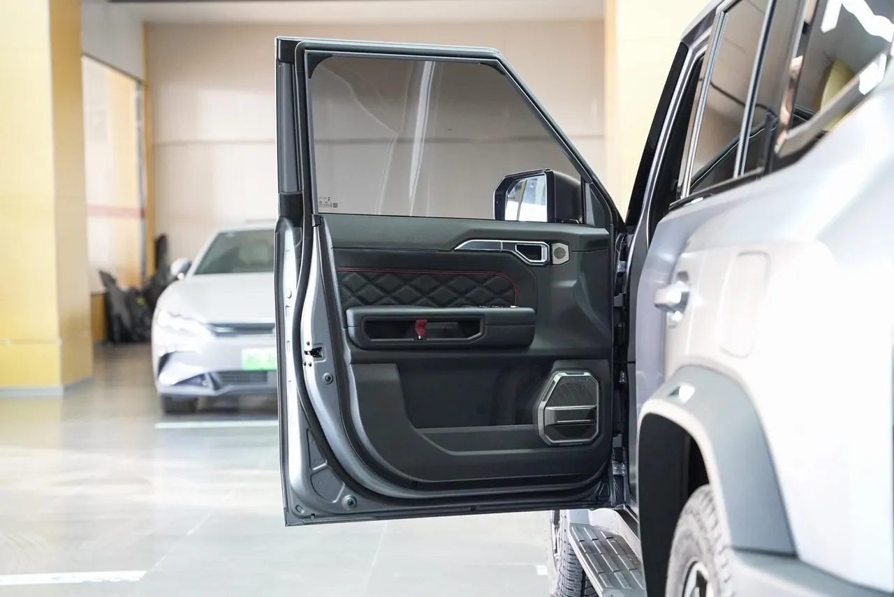 Jetour 2026 Traveler C- DM 1.5T 211km XWD Conquest Automatic 8