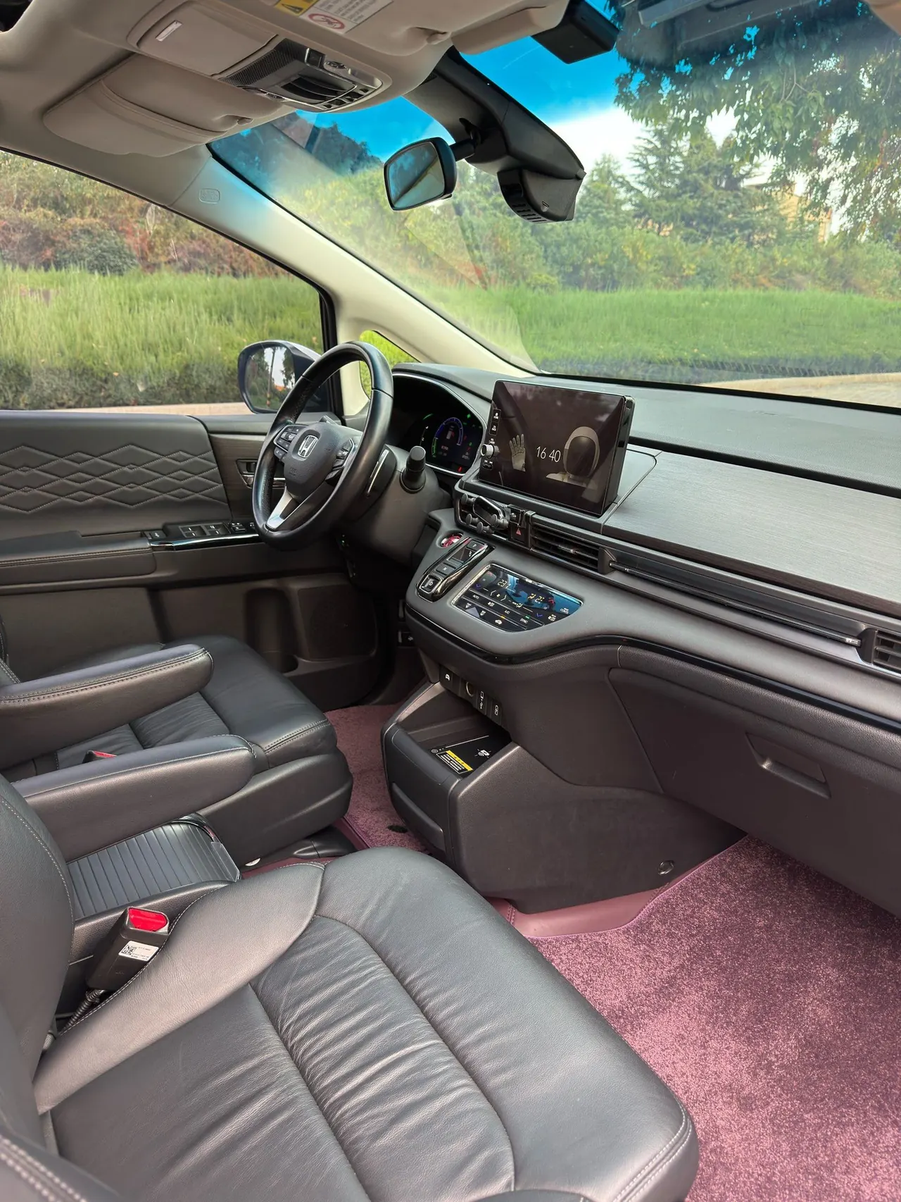 Honda 2022 Ailishen Hybrid 2.0 Stepless Deluxe Automatic Gear 9