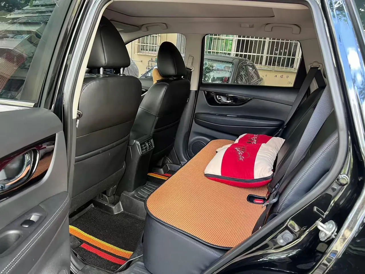 Nissan 2021 Qijun 2.0 stepless XL Premium two-wheel drive Zhilian exclusive version of automatic gear 3