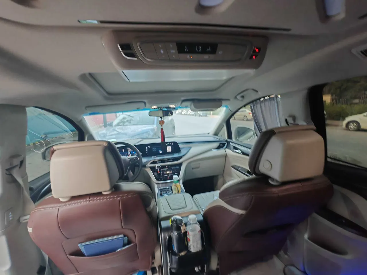 Buick 2022 GL8 ES Lu Zun 2.0T 653T Exclusive Automatic Gear 6