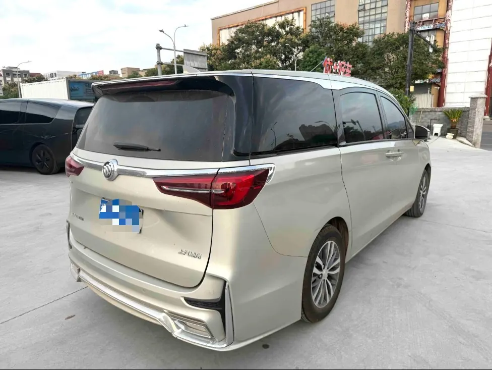 Buick 2022 GL8 ES Lu Zun 2.0T 653T Exclusive Automatic Gear 9