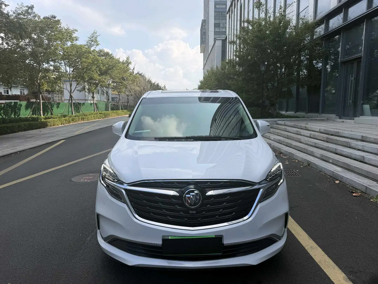 Buick 2022 GL8 ES Lu Zun 48V 2.0T 653T Comfortable Automatic Gear 4