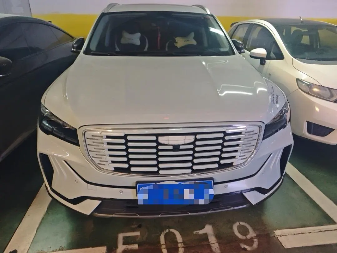 Geely 2022 XingyueL (Monjaro) Raytheon Hi · X 1.5T Hybrid Super Auto 2