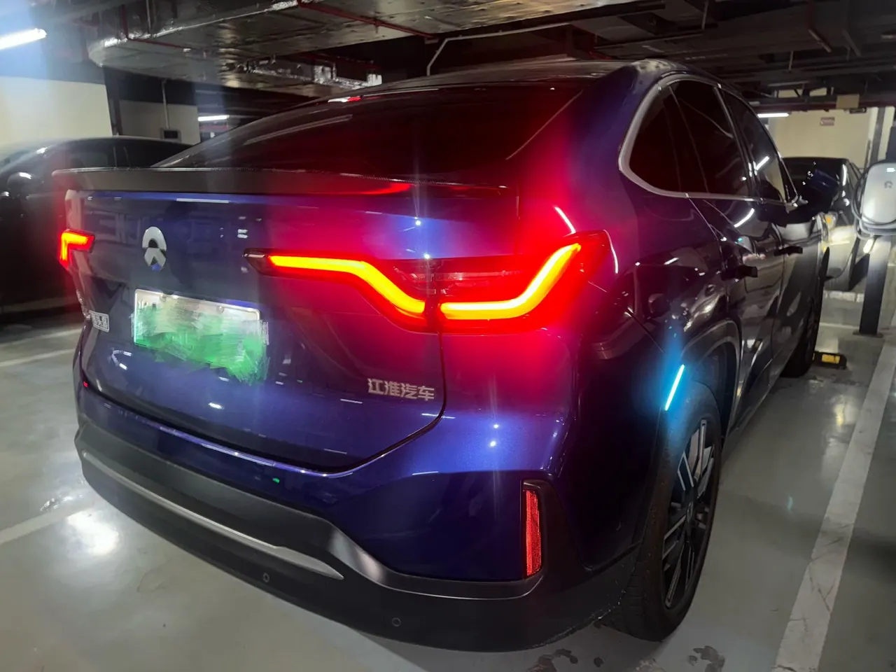 NIO 2022 EC6 75kWh Sports Edition Automatic Gear 5