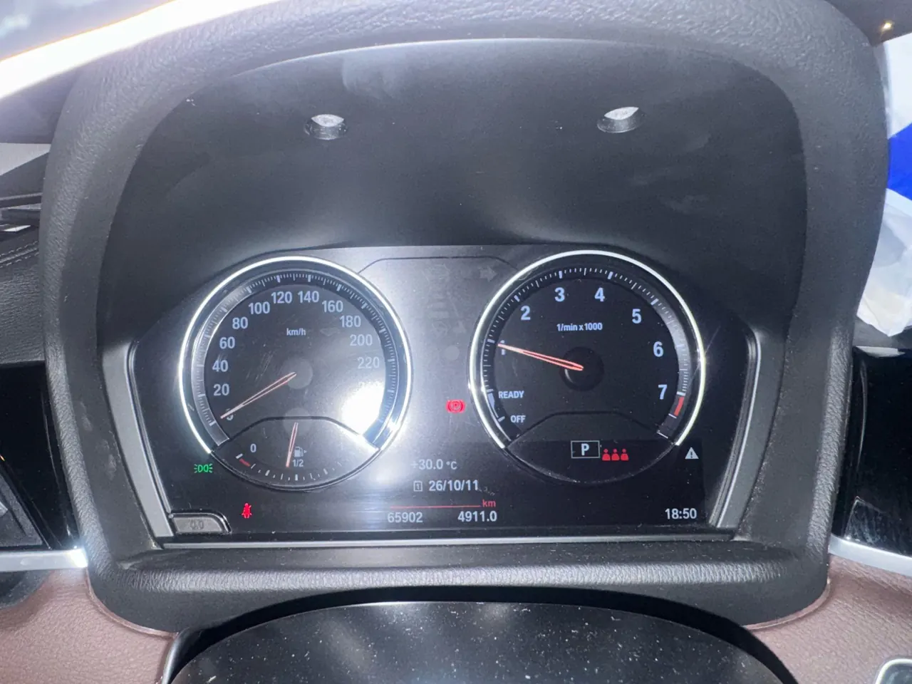 BMW 2021 X2 sDrive25i 2.0T Obsidian Night Edition Automatic Gear 5