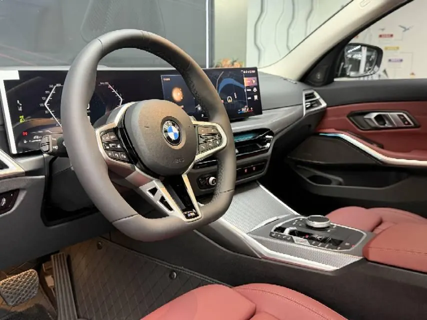 BMW 3 Series 2026 330Li 2.0T M Sports Obsidian Night Suit Automatic Gear 4