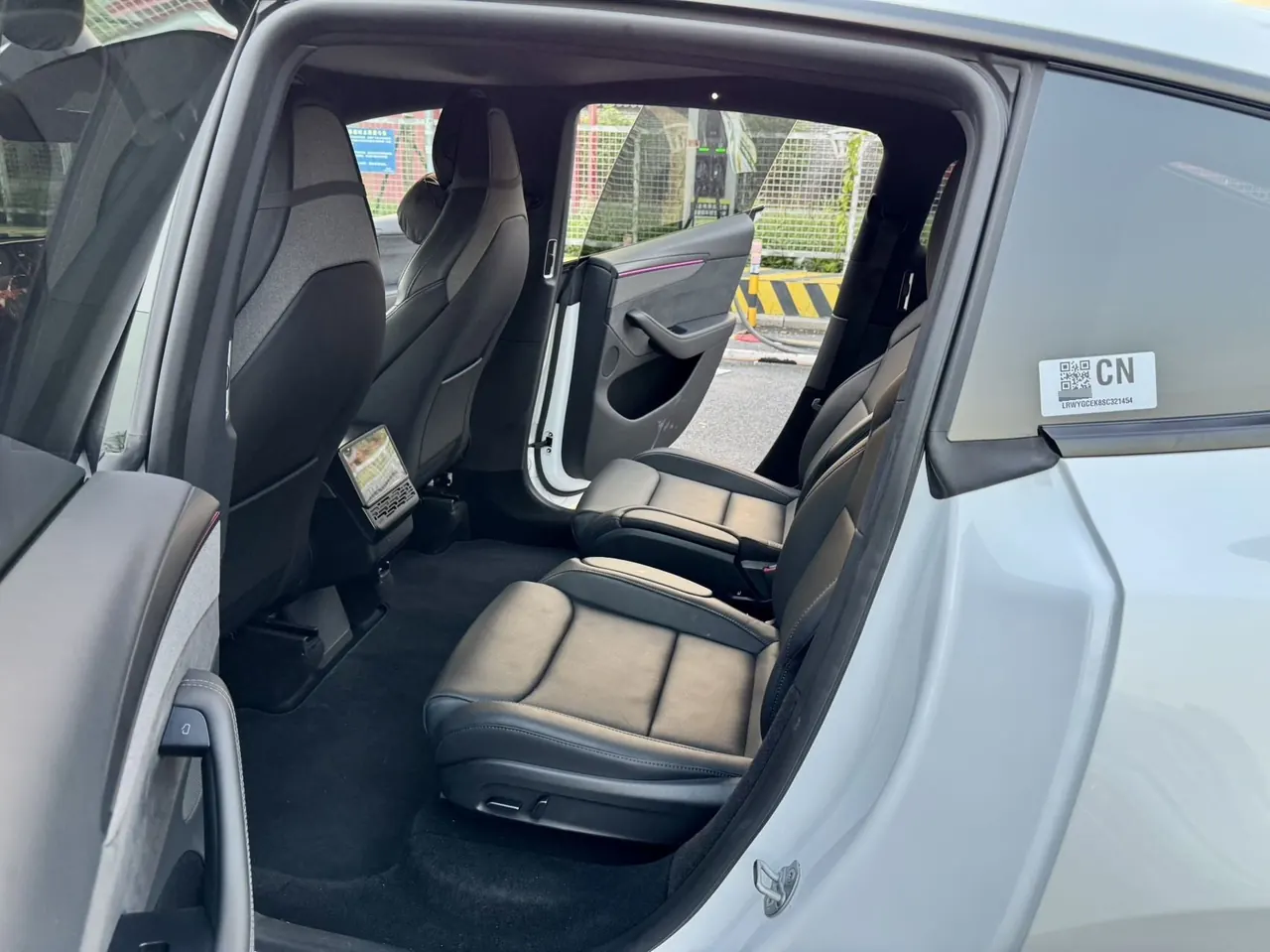Tesla 2025 Model Y L Long Endurance All-Wheel Drive Automatic Transmission 6