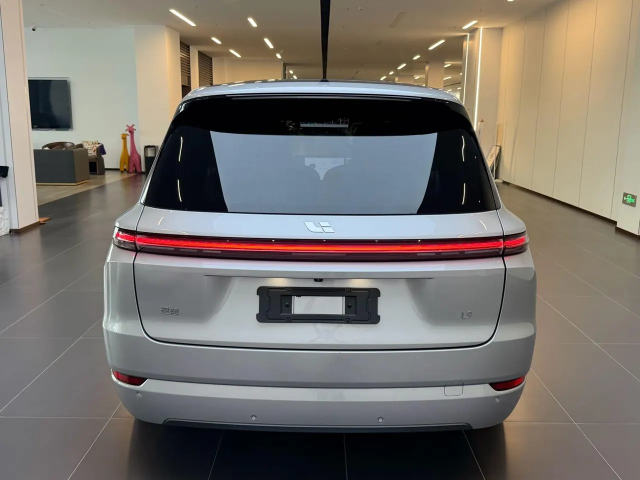Li 2022 L9 1.5T Max Edition Automatic Gear 4