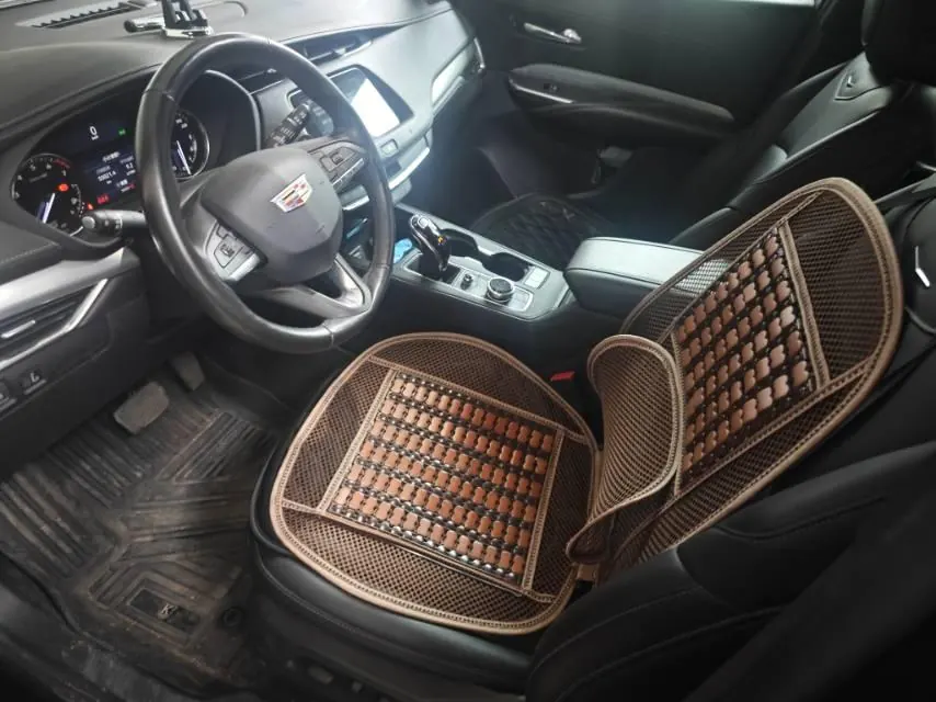 Cadillac 2021 XT4 2.0T 28T Two-Drive Leading Automatic Gear 6