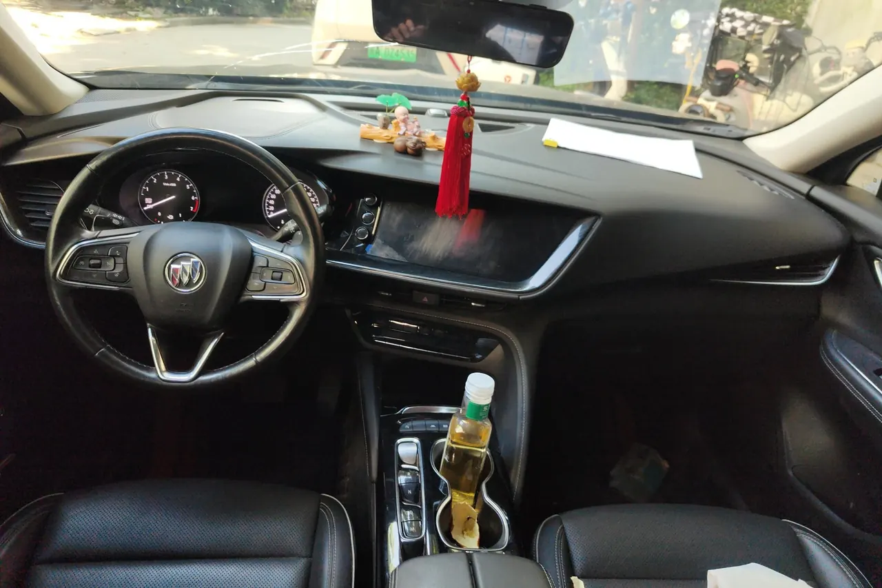 Buick 2022 Angkewei Plus 48V 2.0T 652T Luxury 5-seat Automatic Gear 5