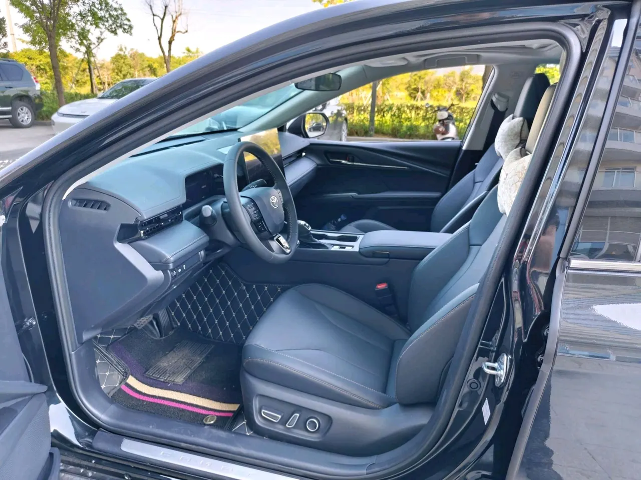 Toyota 2026 Camry 2.0GVP Stepless Deluxe Edition Automatic Transmission 5