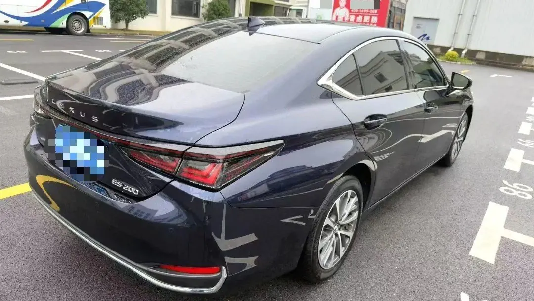 Lexus ES (Imported) 2025 ES200 2.0 Stepless Edition Automatic Gear 2