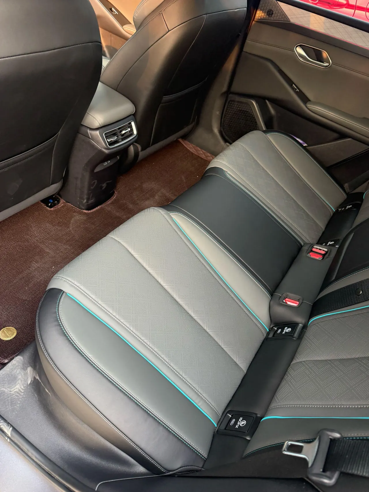 BYD 2025 Qin L EV 545KM cloud chariot type automatic gear 7