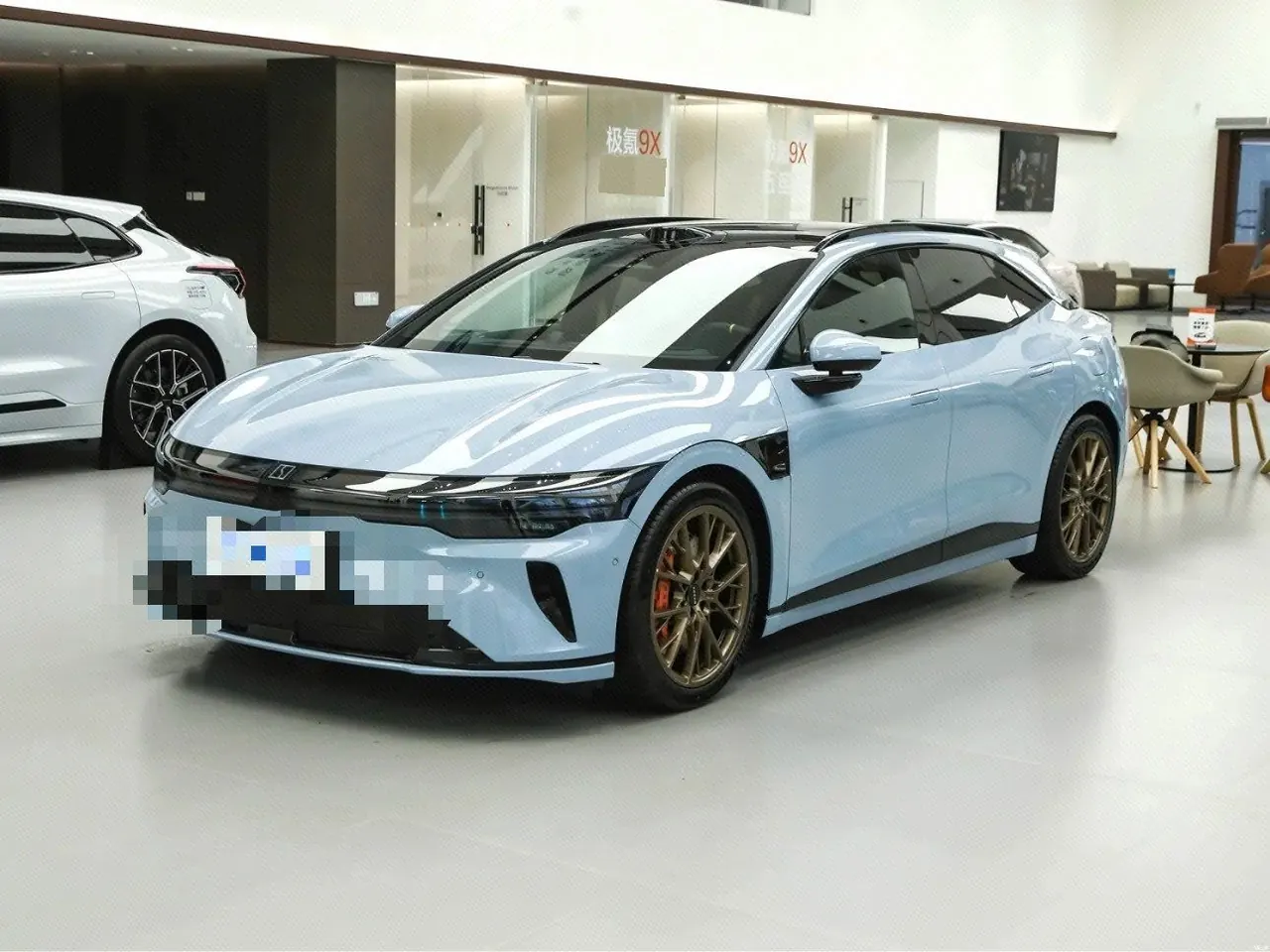 Zeekr 2025 Zeekr 007GT four-wheel drive intelligent driving version 75kWh automatic gear - View 1