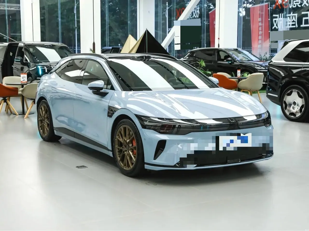 Zeekr 2025 Zeekr 007GT four-wheel drive intelligent driving version 75kWh automatic gear 3