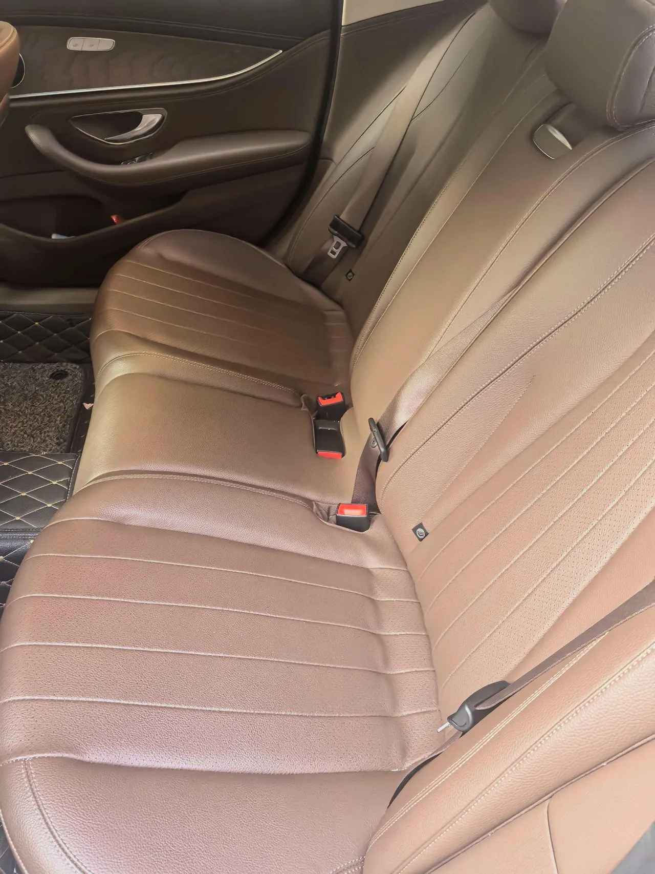 Mercedes Benz E-Class New Energy 2021 E 350 e L 2.0T Sports Automatic 6