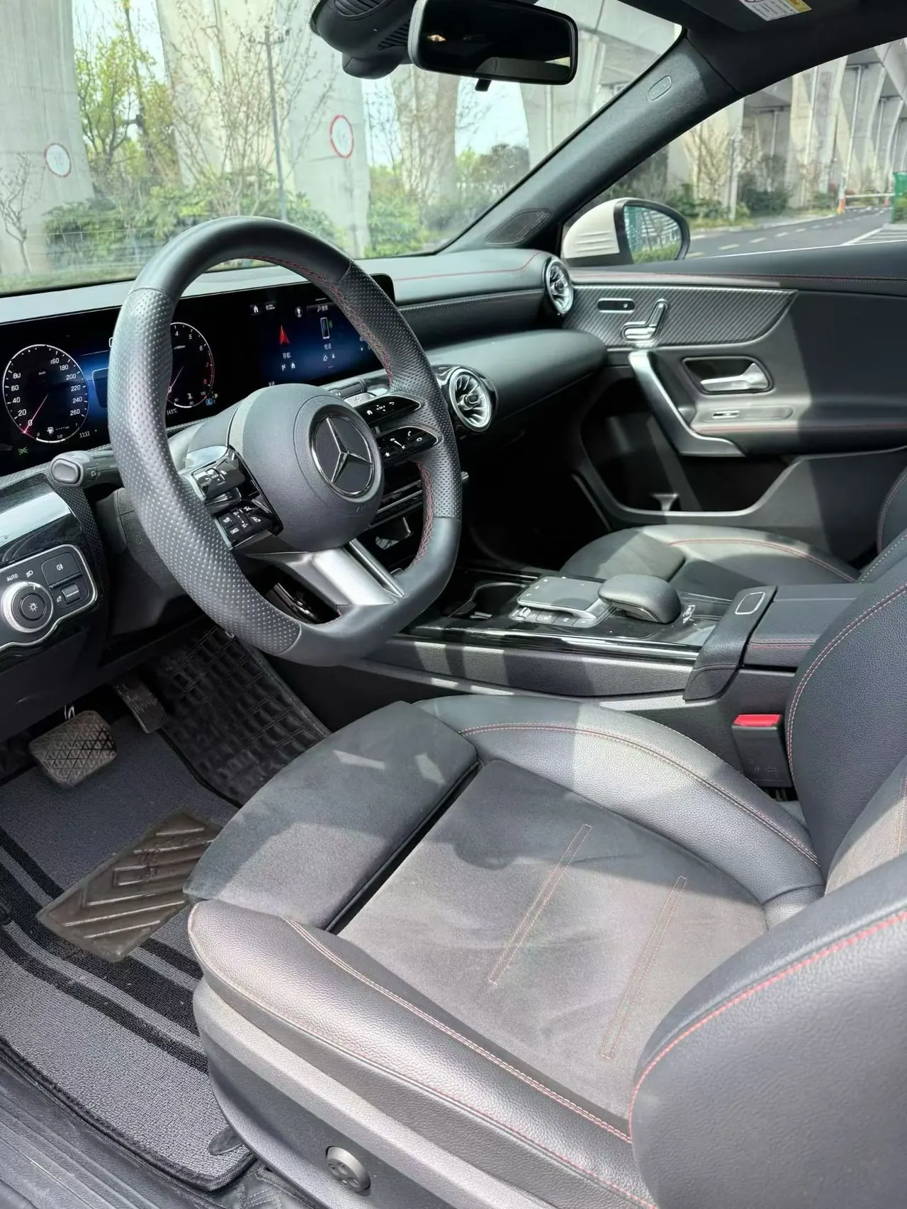 Mercedes Benz A- Class 2024 model A 200 L 1.3T Luxury Edition Automatic 4