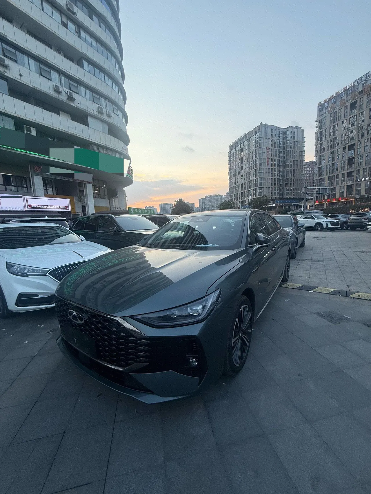 Chery 2025 Arrizo 8 Pro 1.6TGDI 290TGDI Luxury Automatic - View 1