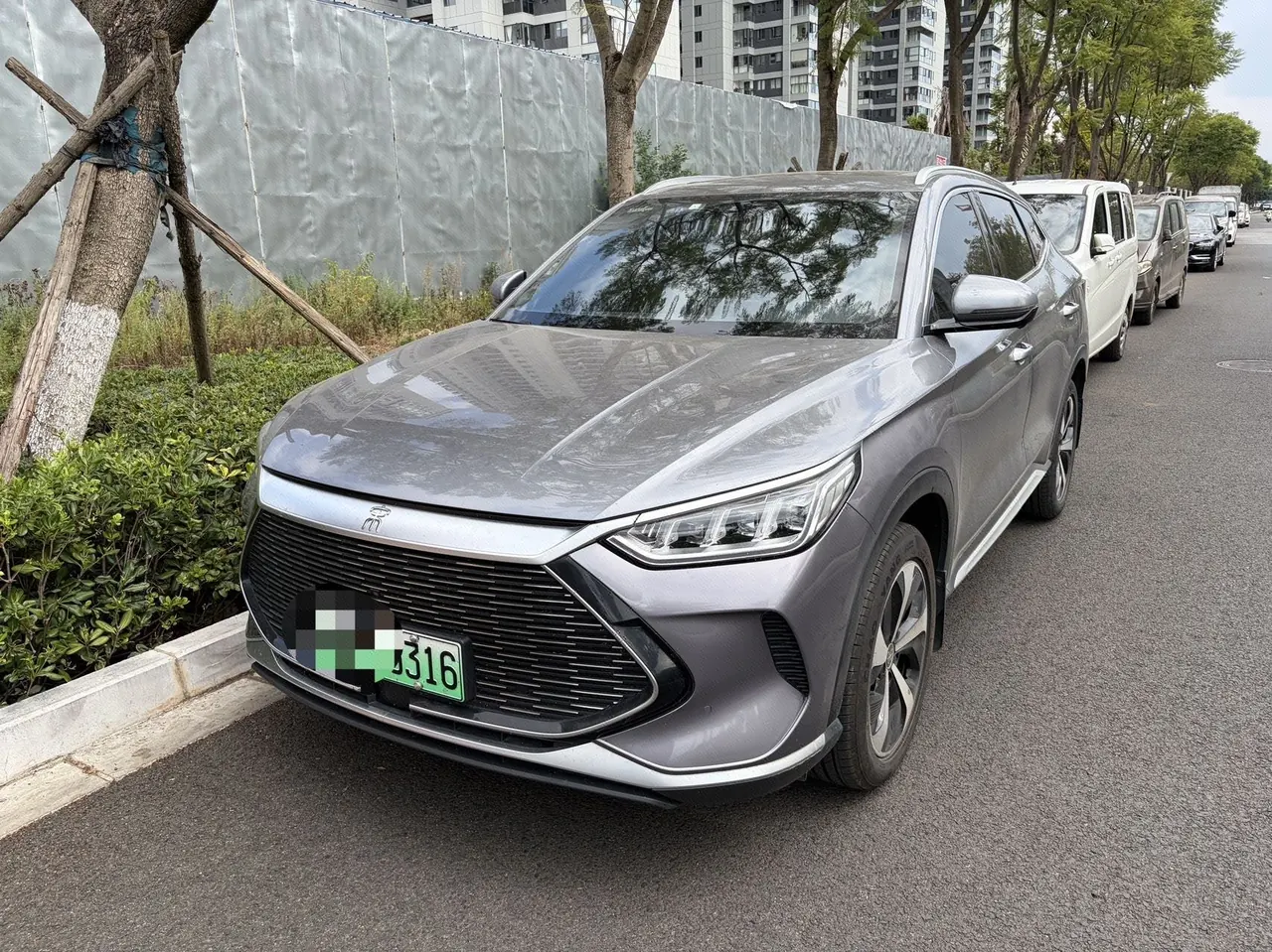 打开图片灯箱:BYD Song PLUS New Energy 2021 Song PLUS DM-i 1.5 Stepless 51KM Honorable Automatic Gear