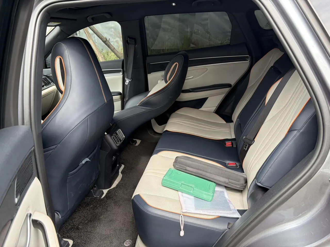 BYD Song PLUS New Energy 2021 Song PLUS DM-i 1.5 Stepless 51KM Honorable Automatic Gear 6