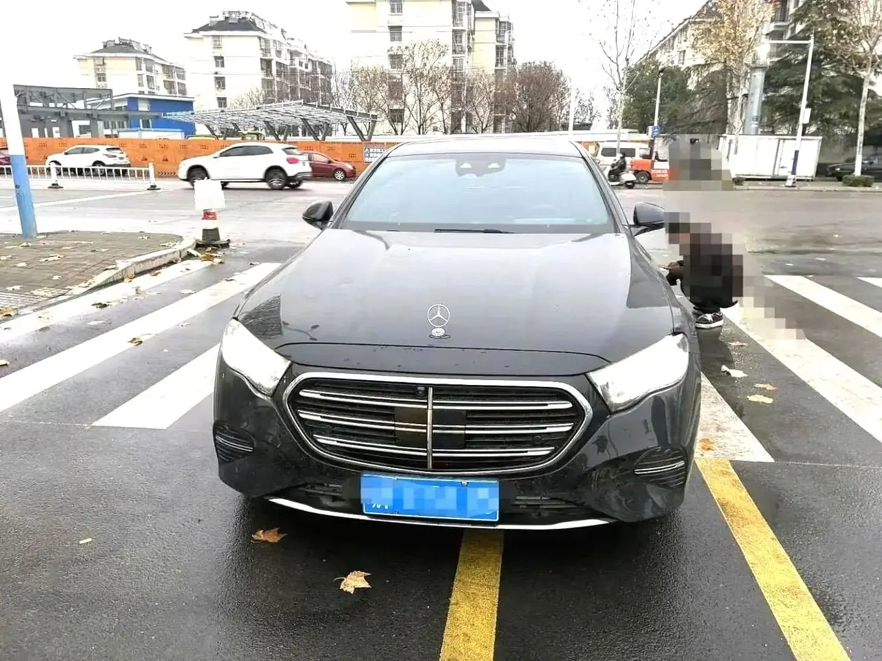 Mercedes Benz E Class 2024 E 300 L 48V 2.0T Luxury Automatic Gear 2