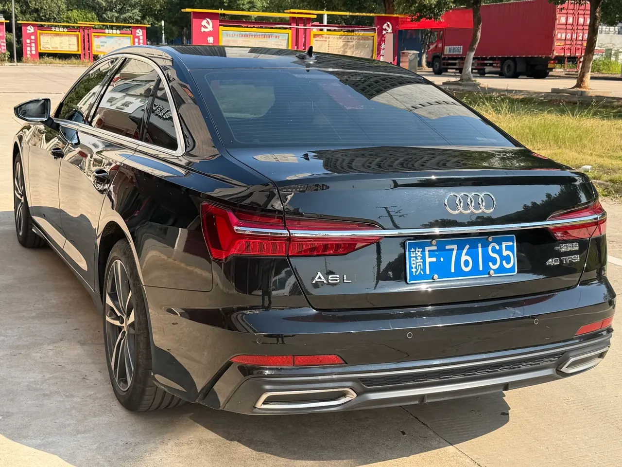 Audi 2021 A6L 2.0TFSI 40TFSI Deluxe Dynamic Automatic 5