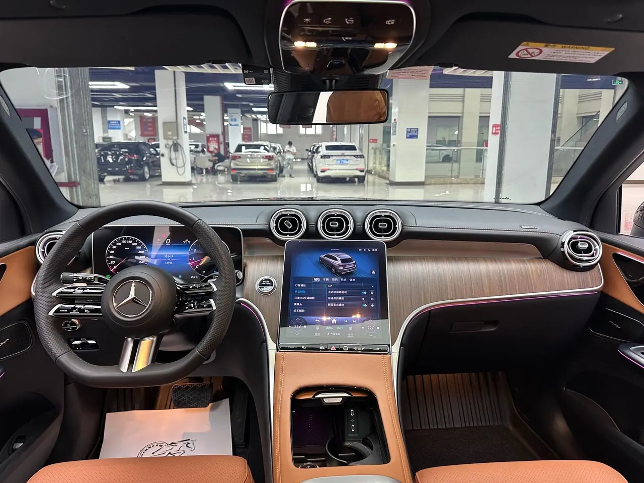 Mercedes Benz 2024 GLC 300 L 4MATIC 48V 2.0T dynamic 5-seat automatic gear 5