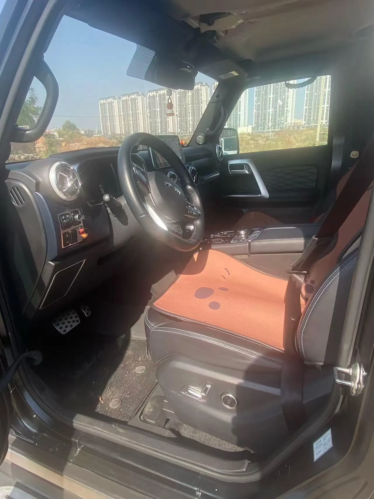 Beijing 2021 BJ40 2.3T Four-wheel Drive Blade Hero Edition Extreme Automatic Gear 3
