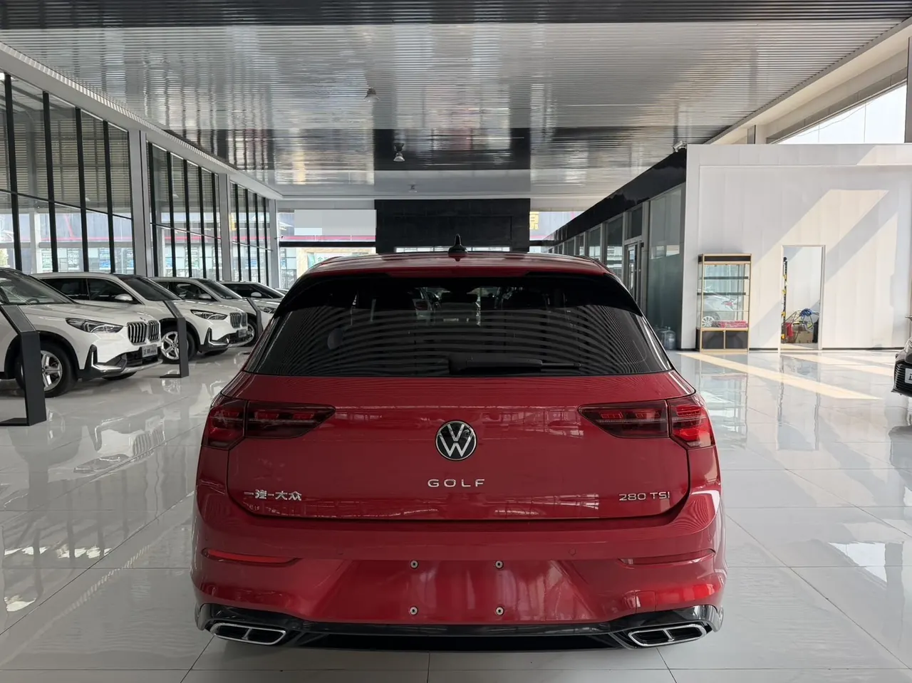 Volkswagen 2021 Golf 8 R-Line 1.4TSI 280TSI Automatic 4