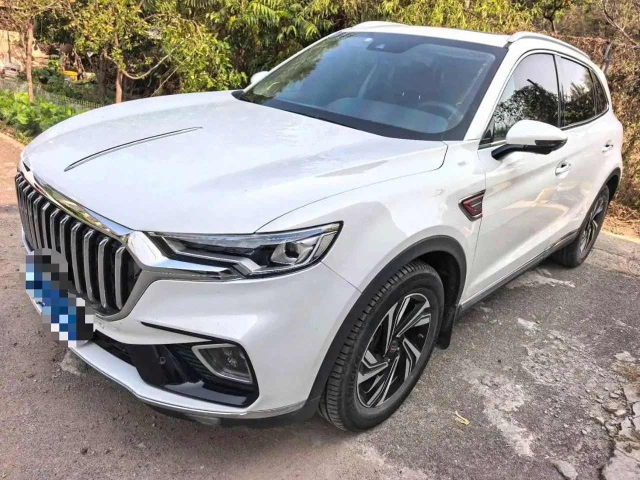 Open image lightbox: HongQi 2022 HS5 2.0T Zhilian Flag Edition (Revised) Automatic Gear