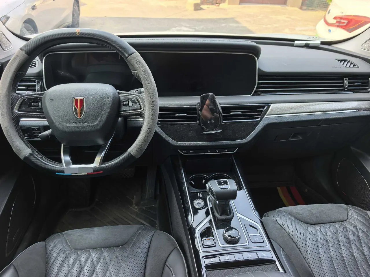 HongQi 2022 HS5 2.0T Zhilian Flag Edition (Revised) Automatic Gear 4