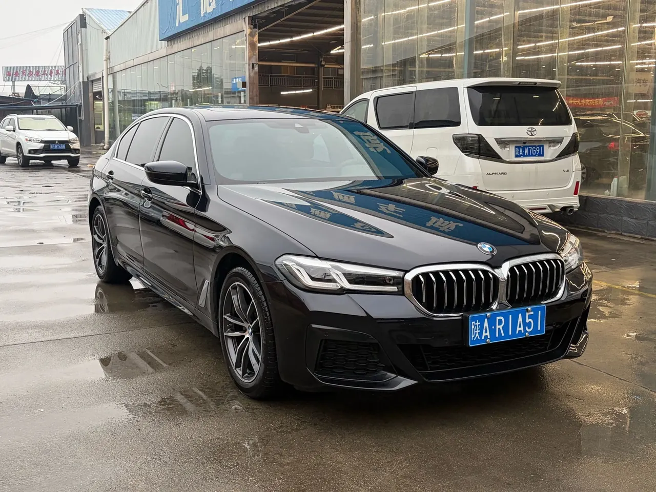 BMW 5 Series 2022 525Li 2.0T M Sports Suit (Change 2) Automatic Gear 2