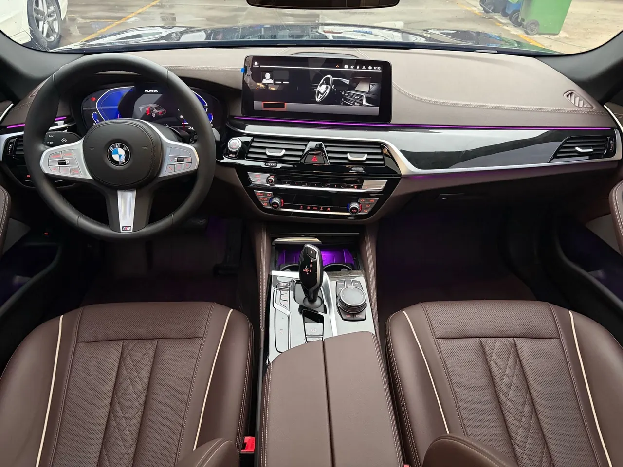 BMW 5 Series 2022 525Li 2.0T M Sports Suit (Change 2) Automatic Gear 9